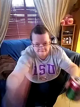 Bayou Woman68 online show from December 2025 08:59:01 PM