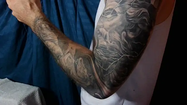 Kenner fox77 online show from December 2024 11:22:01 PM