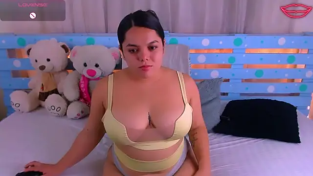 Sara-04 online show from January 2025 10:39:01 PM