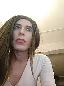 Snapshot of VanillaSeXy chatting on April 2026 03:37:01 AM VanillaSeXy online show from April 2026 03:37:01 AM