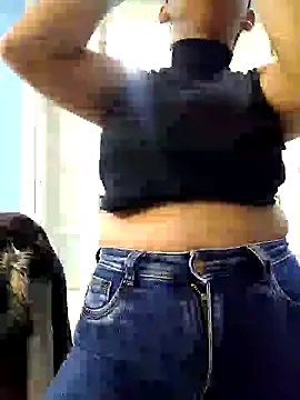  Miaaleon online show from March 2025 01:10:02 PM