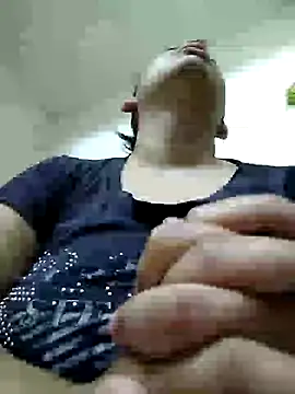  Miaaleon online show from March 2025 10:46:01 AM