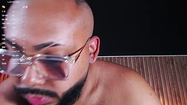 DilanJonnes  online show from March 2025 10:48:01 PM