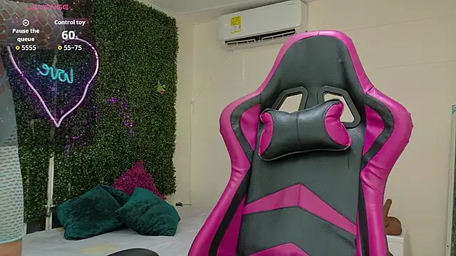 emy 0 online show from March 2026 03:38:01 PM