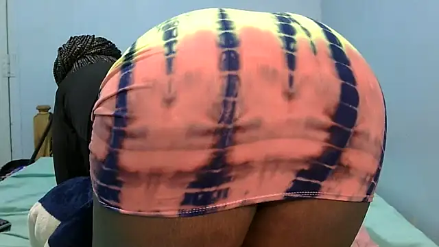 medinahswee online show from November 2025 06:41:02 PM