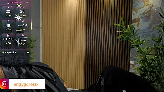 ArigyGomez online show from November 2025 03:55:01 PM