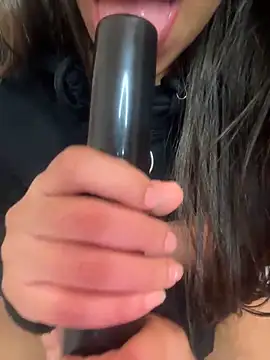 laptrona-lolo online show from February 2025 09:06:02 PM