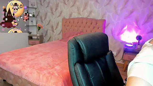 cattaleya    online show from October 2025 02:33:01 AM