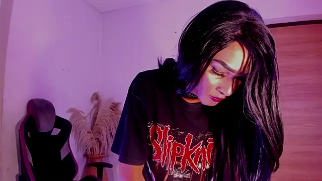 carolinemiller7 online show from December 2025 08:30:02 AM