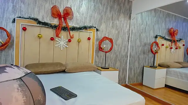 AshleeyPrincess online show from December 2025 01:41:02 PM