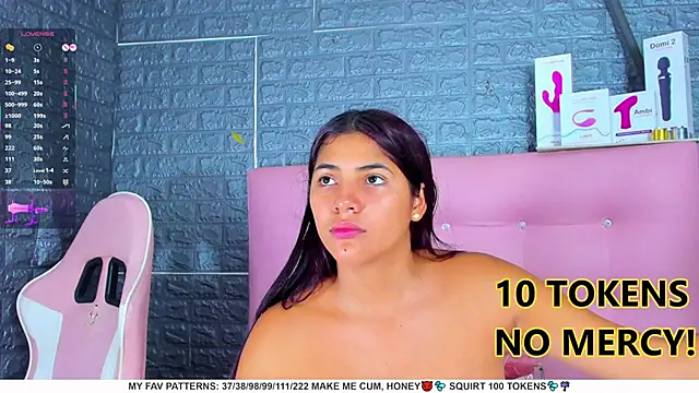 AriannaLewiis online show from February 2025 10:37:01 PM