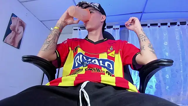 FrannBoy online show from March 2025 11:00:02 PM