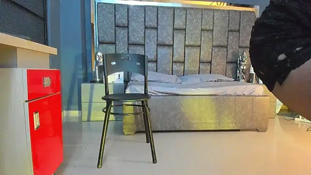 Matureyulyet online show from October 2025 08:06:02 PM