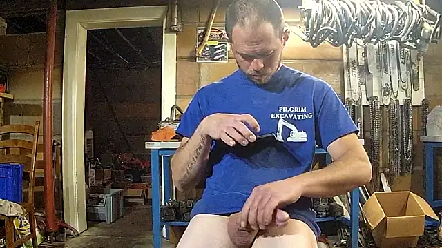 Bigoleslong98765 online show from April 2026 09:06:02 PM