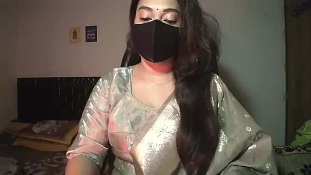 Most-Beautiful-Queen online show from February 2026 07:59:02 PM