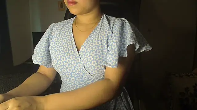 Snapshot of Most-Beautiful-Queen chatting on May 2026 05:01:02 AM Most-Beautiful-Queen online show from May 2026 05:01:02 AM