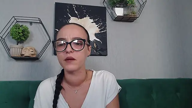 IzabelllNoir online show from September 2025 11:03:01 AM