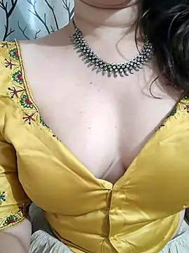 Brown Maxi online show from March 2025 10:35:02 AM