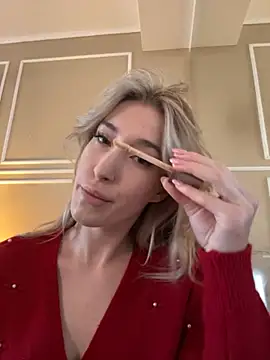 Snapshot of SerenaBennet chatting on November 2025 10:48:01 AM SerenaBennet online show from November 2025 10:48:01 AM