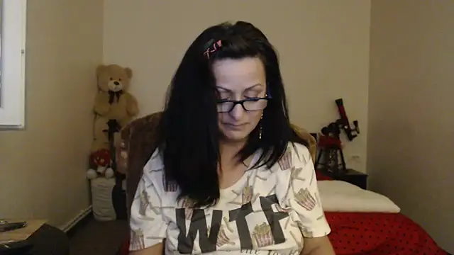 Snapshot of YourDreamLoverr chatting on January 2025 01:25:02 AM YourDreamLoverr online show from January 2025 01:25:02 AM