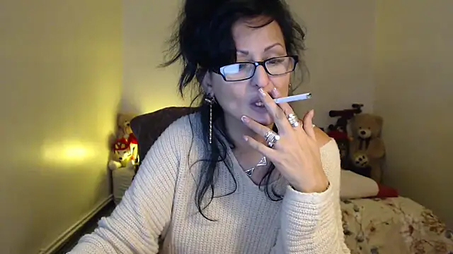 Snapshot of YourDreamLoverr chatting on January 2025 11:45:02 PM YourDreamLoverr online show from January 2025 11:45:02 PM