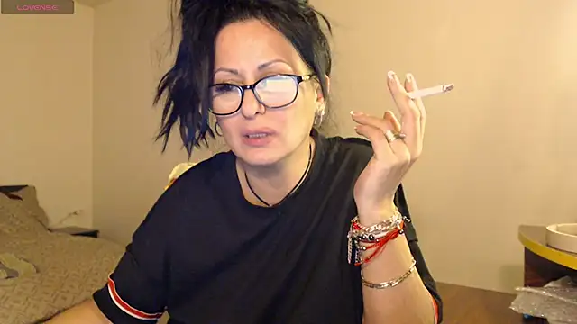 Snapshot of YourDreamLoverr chatting on March 2025 03:39:01 AM YourDreamLoverr online show from March 2025 03:39:01 AM