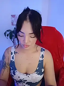 Sara LipsX online show from November 2025 12:46:02 AM