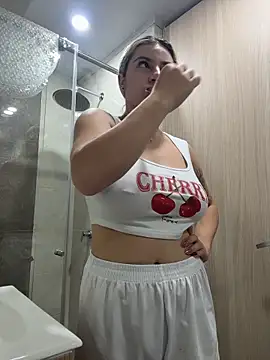 AtheneaRossi online show from March 2026 11:16:02 AM