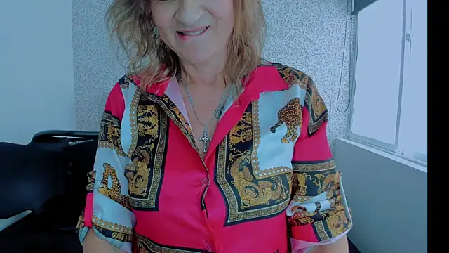 ScarletHoot  online show from January 2025 06:06:01 PM