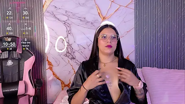 Snapshot of Shasa_8 chatting on November 2025 05:02:02 PM Shasa 8 online show from November 2025 05:02:02 PM