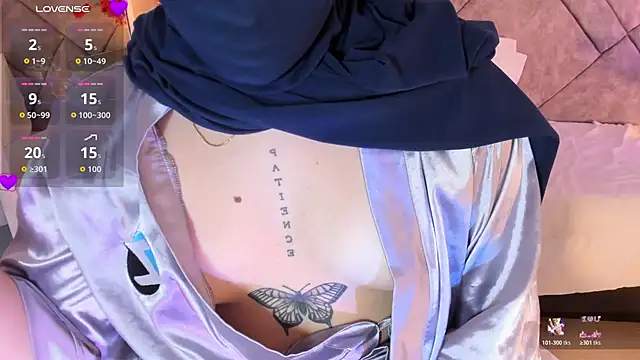 anna-henao online show from December 2025 06:37:02 PM