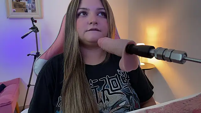 SweetPaige  online show from March 2026 04:46:01 PM