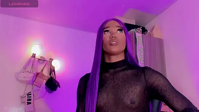 naomy  xx online show from June 2026 06:18:02 AM