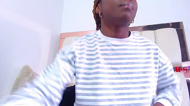 ItsVenuss online show from January 2026 06:02:02 PM