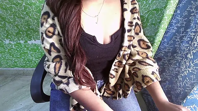  mOOn light  online show from December 2025 05:17:02 AM