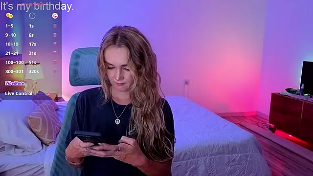 Snapshot of PrincessVS chatting on July 2026 11:12:02 AM PrincessVS online show from July 2026 11:12:02 AM