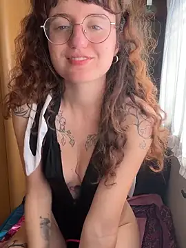  foxygirl  online show from April 2026 09:13:01 AM