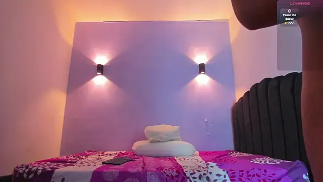 Sofia Clauss  online show from January 2025 04:23:01 AM