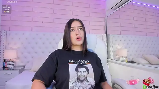 Yaaky  online show from January 2025 08:38:02 PM