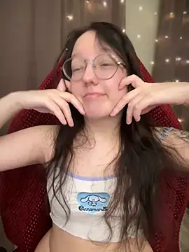 Snapshot of emigooflordXD chatting on January 2025 06:47:02 AM emigooflordXD online show from January 2025 06:47:02 AM