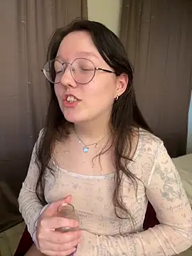 Snapshot of emigooflordXD chatting on February 2025 09:58:01 AM emigooflordXD online show from February 2025 09:58:01 AM