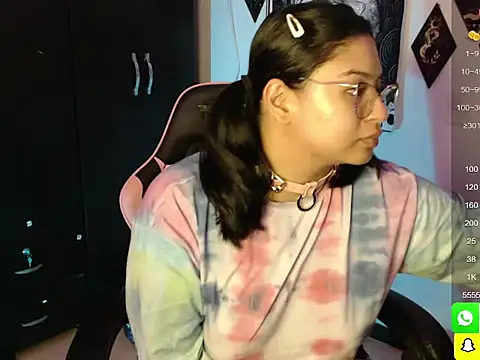 Snapshot of mollyshake1 chatting on December 2024 03:50:02 AM mollyshake1 online show from December 2024 03:50:02 AM