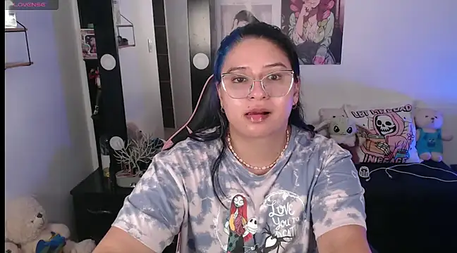 Snapshot of mollyshake1 chatting on January 2025 05:13:01 AM mollyshake1 online show from January 2025 05:13:01 AM