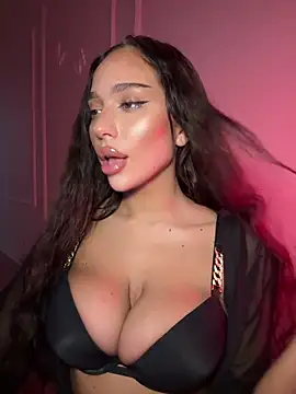 CardiSweetBaby online show from December 2025 07:51:01 PM