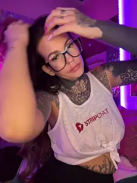 AileenInkOfficial online show from March 2025 06:07:01 PM