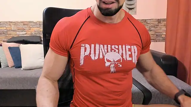 HotHunkTrainer online show from December 2025 08:32:02 AM