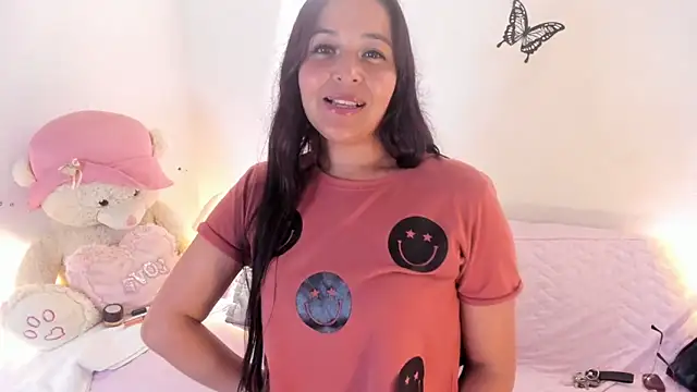 jessamond online show from April 2026 10:01:02 PM