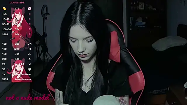 Snapshot of Miya_Dream_UKR chatting on March 2026 05:17:01 PM Miya Dream UKR online show from March 2026 05:17:01 PM