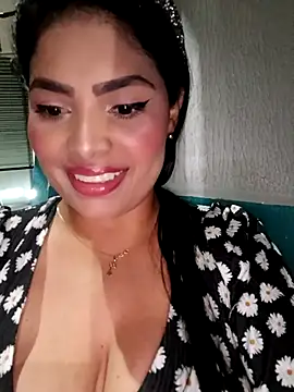 Snapshot of Sofy_assb_big chatting on July 2026 02:37:02 AM Sofy assb big online show from July 2026 02:37:02 AM