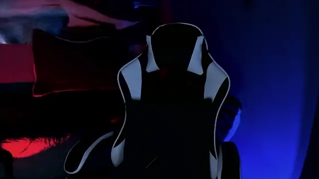 Thomas Fit1 online show from March 2026 01:55:01 AM